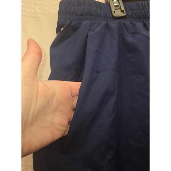 Adidas Aeroready Men's Training Shorts XL 7" Inseam, Dark Blue MSRP$35 s20 - Picture 2 of 10